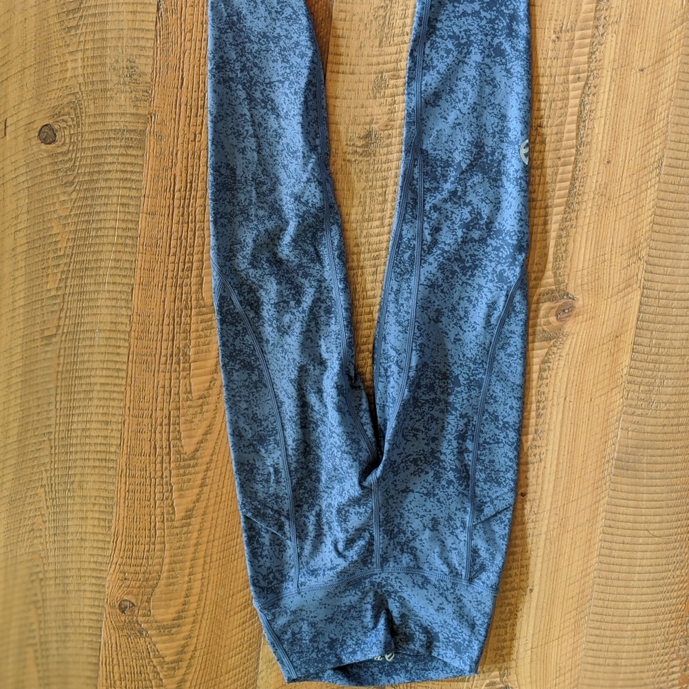Ptula Leggings - image 1